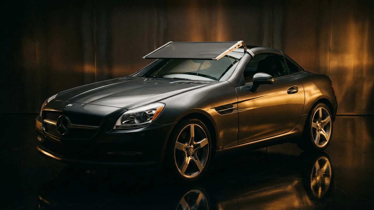 Mercedes-Benz SLK350 Car Windscreen Sunvisor - 1