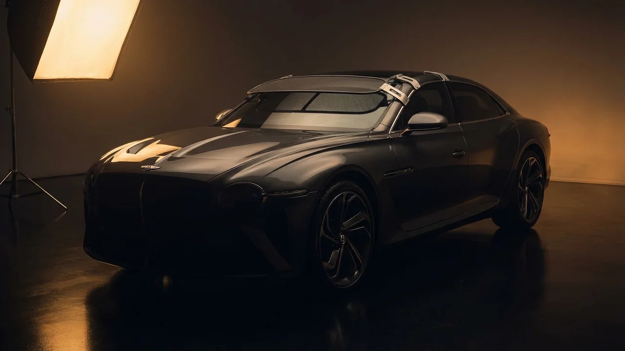 Nexus Bentley Car Windscreen Sunvisor - 1