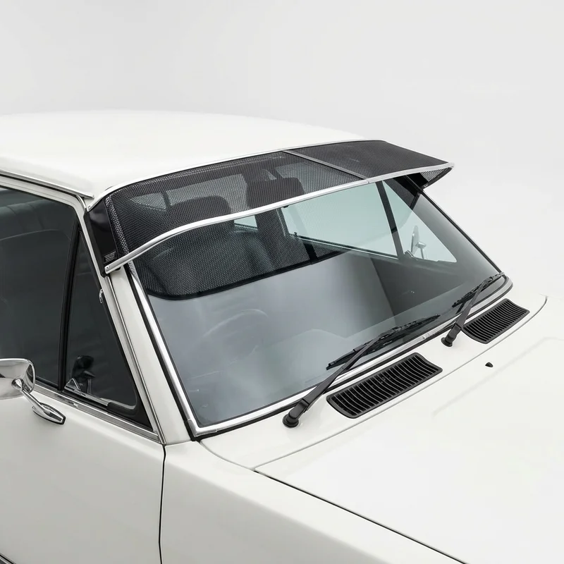 Premium Mesh Windscreen Sunvisor for Alfa Romeo Alfetta (1975 - 1977) - 1