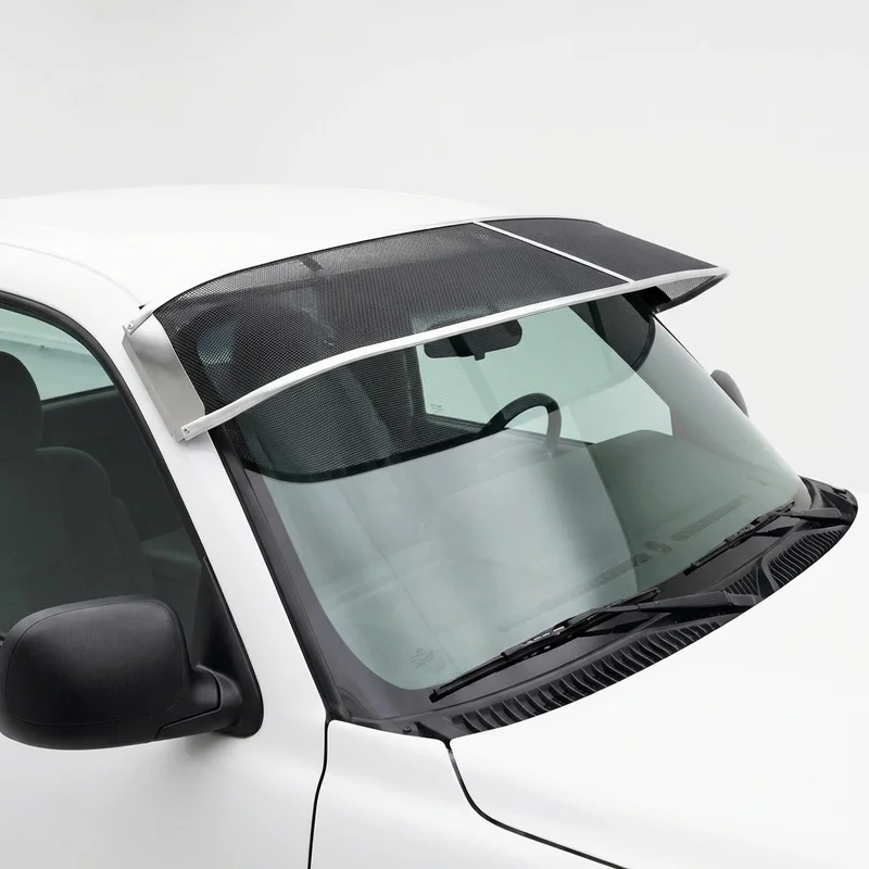 Premium Mesh Windscreen Sunvisor for Chevrolet W3500 Tiltmaster (1995 - 2009) - 1