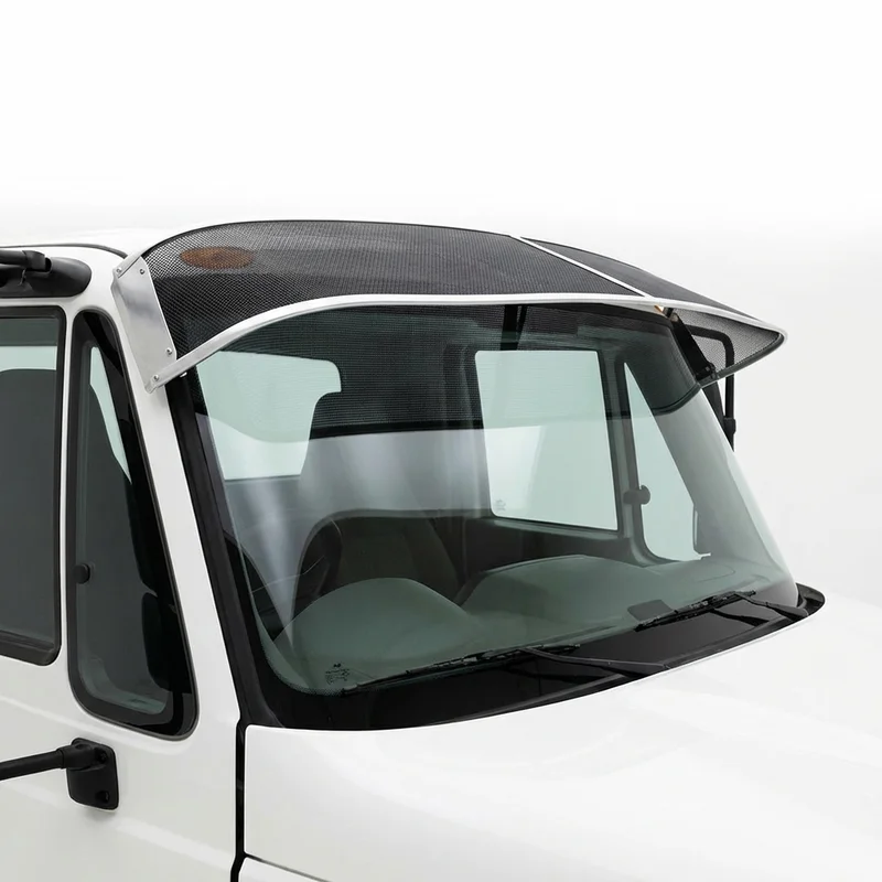 Premium Mesh Windscreen Sunvisor for International 4200 (2002 - 2010) - 1